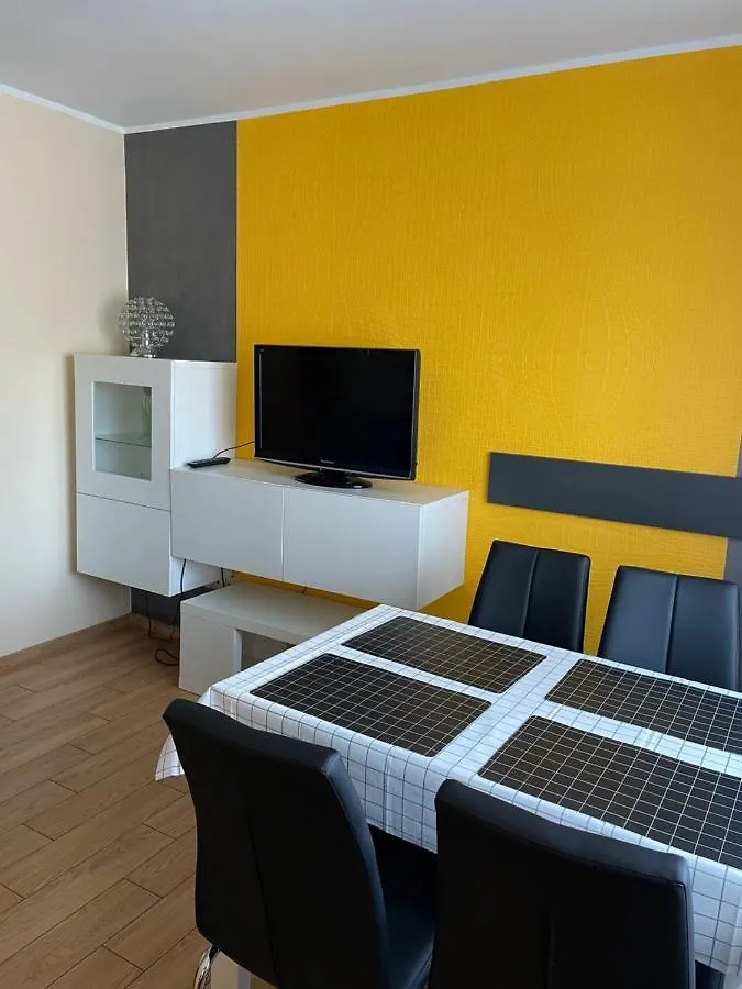 Apartament Goyki - Dolny Sopot by OneApartments